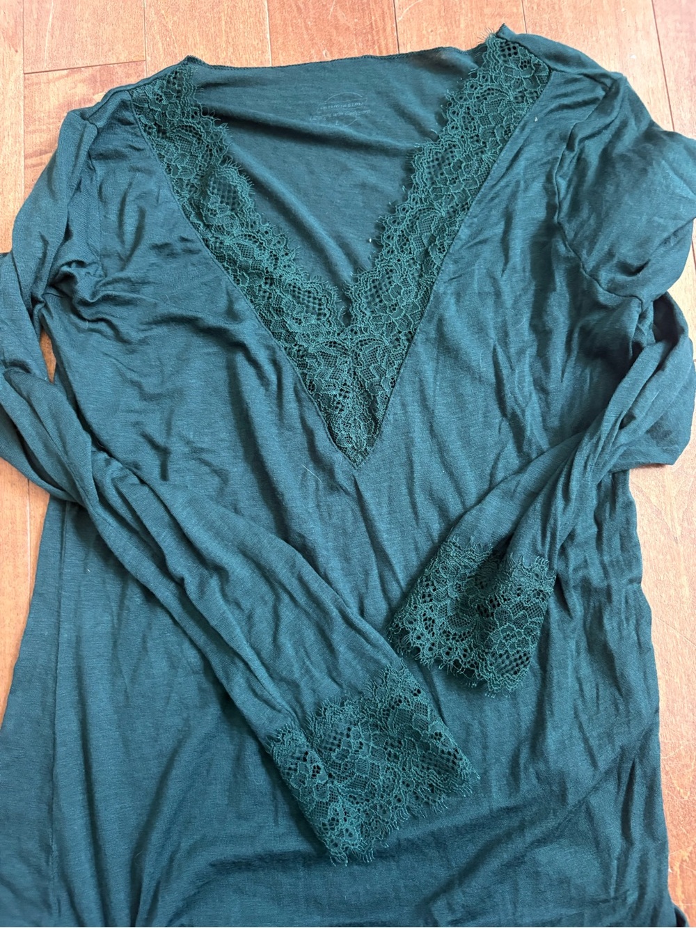 Intimissimi Lace-Trim Deep V-Neck Long Sleeve Top - Teal